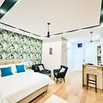 Pine 2 In The Center Appartement