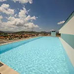 Pine 2 In The Center Appartement *